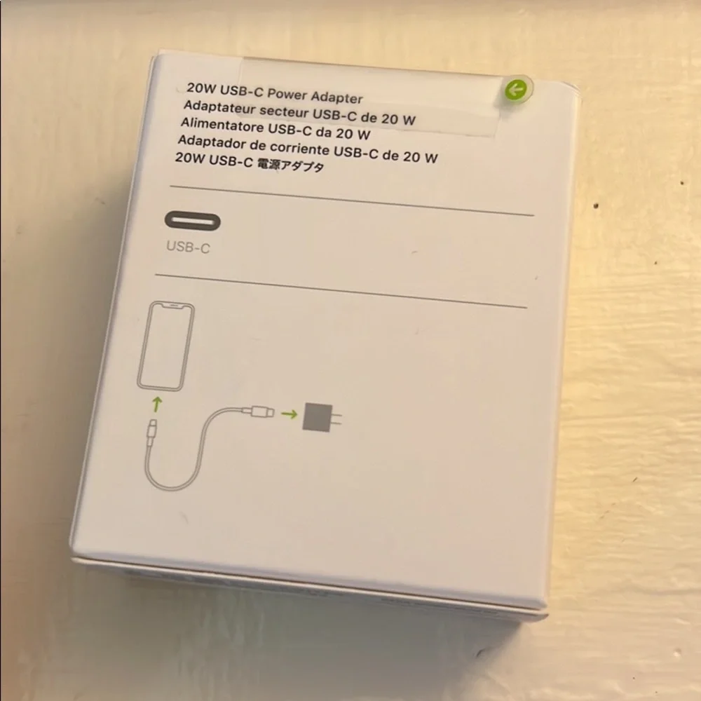 iPhone adapter